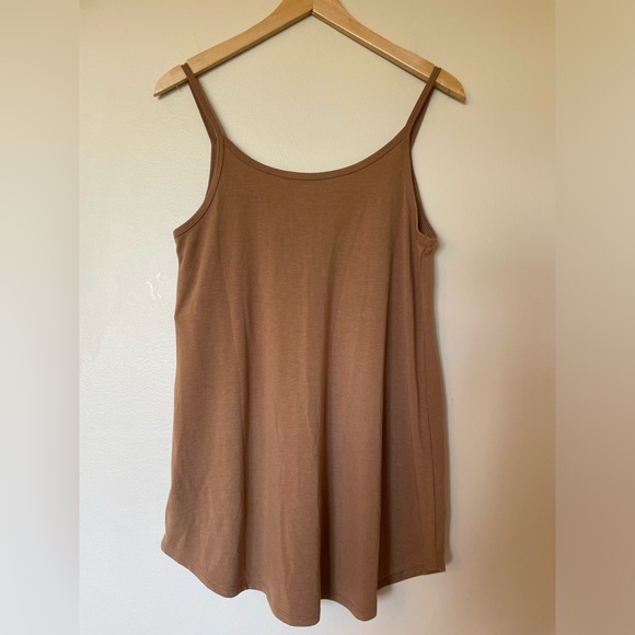 NWT Zenana Brown Reversible Spaghetti Strap Stretchy Flowy Cami Tank - Picture 3 of 8